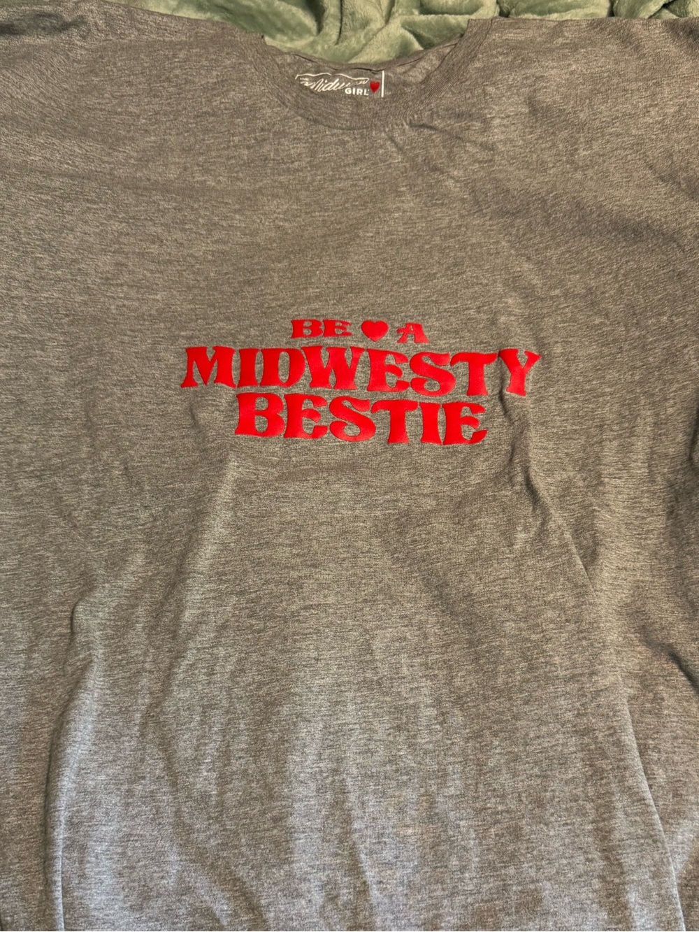 Wildflowers 'Be a Midwesty Bestie' Gray Short Sleeve Tee